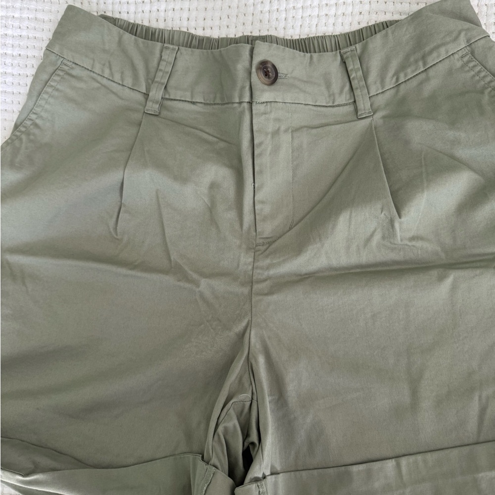 Light Olive Green Pleated Shorts with stretch elastic waistband